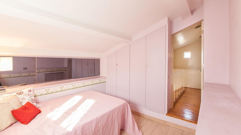 Apartment Campo De Fiori Balcony Rome